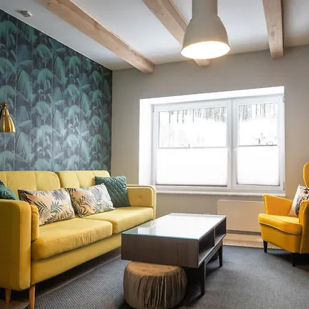 Las, Woda I Przygoda - Dom Z Sauna I Basenem