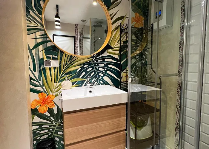 Las, Woda I Przygoda - Dom Z Sauna I Basenem